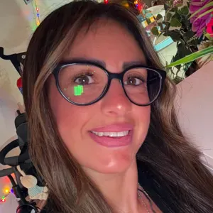 Addetta alle pulizie domestiche a Napoli