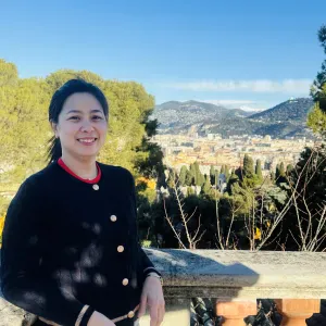 Trustworth housekeeper in Paris and outside Paris.