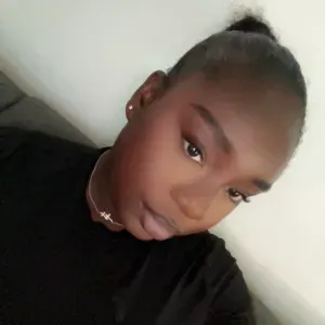 Baby-sitter expérimentée à Annemasse 74240!