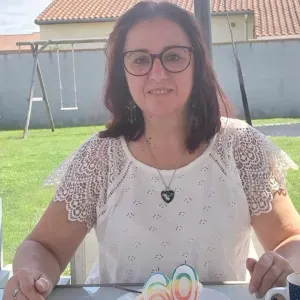 AVS ou DAME DE COMPAGNIE DE JOUR