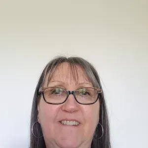 Employée de maison (ménage, repassage)