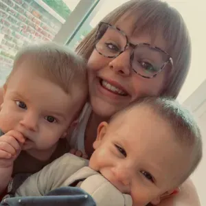 À la recherche pour mes 2 chiens 