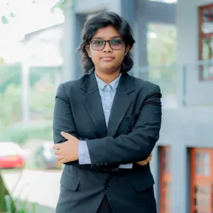 Responsible Housekeeper in Paris