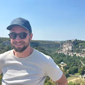 Cherche sortie d'école pour fille 6 ans et garçon 3 ans