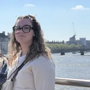 Baby sitter à Anould, diplôme dans la petite enfance 