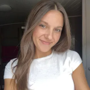 Baby-sitter disponible à Poitiers !