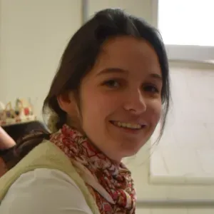 Baby-sitter disponible du 13 au 19 juillet !