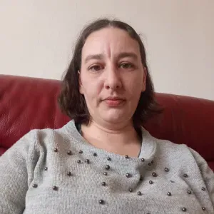 Femme de ménage Grande synthé 