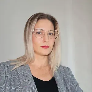 Badante convivente con bambino Saronno e dintorni.