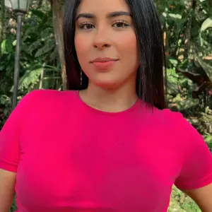 Pet sitter fiable & passionnée – 2 ans d'expérience