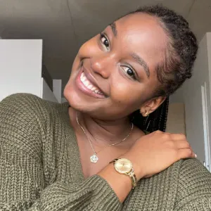 Baby-sitter expérimentée à Lyon