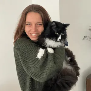 Cuidadora de gatos i perros en Barcelona