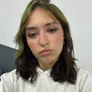 Babysitter Erika em Matosinhos