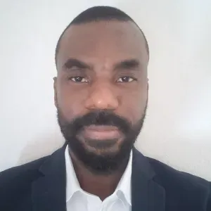 AUXILIAIRE DE VIE À DOMICILE ANGERS & ALENTOURS