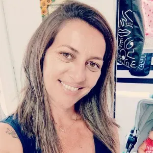 Ama/companhia/levar)buscar escola