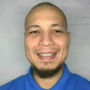 🐾 Pet Sitter in Paris – Trusted Care by Rafael Clave 🐾