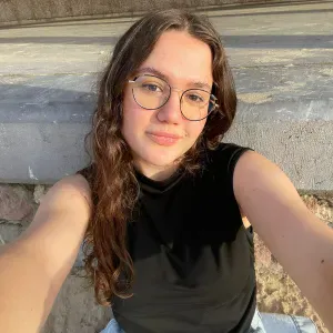 ¡Niñera en Pamplona, con experiencia!