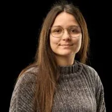 Babysitter/ auxiliar de ação educativa