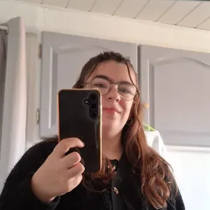 BABY-SITTER titulaire du cap AEPE