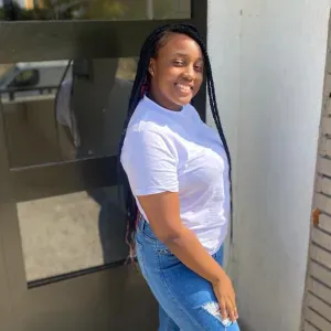 Étudiante sérieuse pour garde d'enfants 