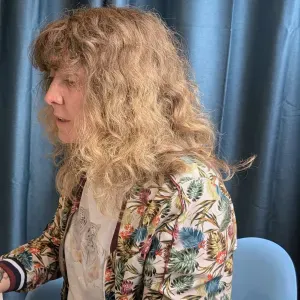  Accompagnement à domicile AES qualifiée 
