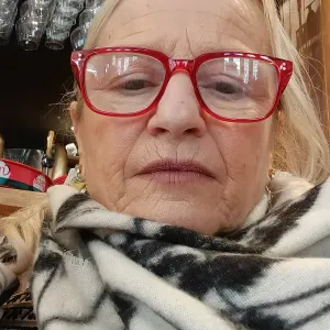 Femme de ménage expérimentée – plus de 10 ans