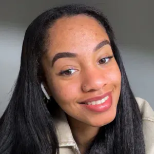 Baby-sitter étudiante à Paris ( Sceaux)