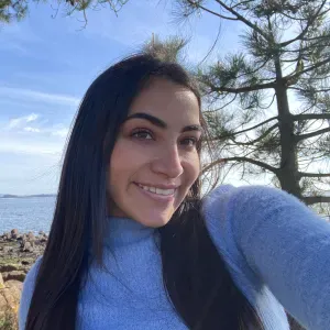 Niñera responsable, atenta y comprensiva en  Alcalá de Guadaíra