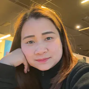 Experienced Babysitter in Paris, Courbevoie, Asnier 