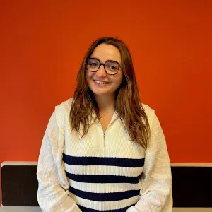 Baby-sitter expérimentée à Rueil Malmaison