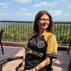 Babysitter com experiência em Mafra 