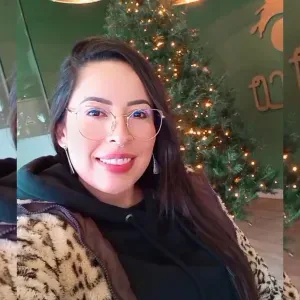 Disponível para limpezas e para cuidar de crianças 