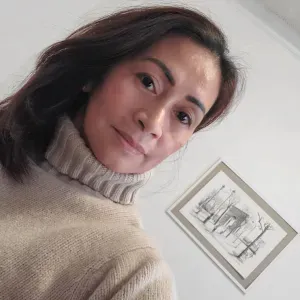 Looking for a job housekeeping