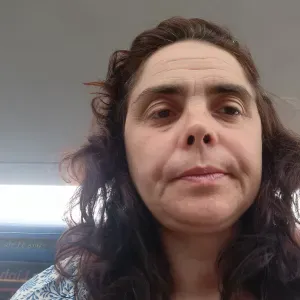 Empregada doméstica part time com experiência 