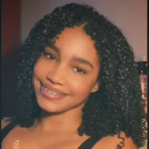 Babysitter com experiência em Porto