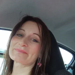 Intervenante Garde d'enfants diplômée et expérimentée