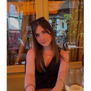 Baby-sitter étudiante à Dijon 