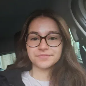 Babysitter aux alentoures de Chazelles sur lyon