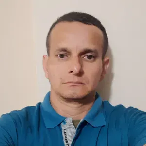  Disponible parq qualquier travajo