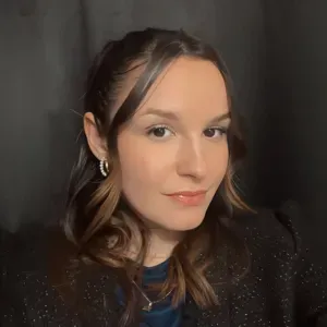 Baby-sitter sérieuse à Gigean 