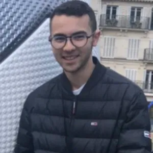 Étudiant donne cours particuliers de Maths, Physique-Chimie
