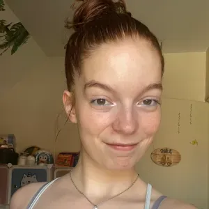 Baby sitter à Chaumont disponible 