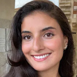 Femme de ménage - De Nice à Monaco 