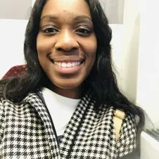 Limpeza de Apartamentos/ Escadas/ Engomar - Lisboa e Almada