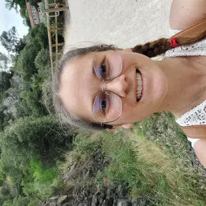 Garde d'enfants disponible de suite