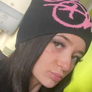 femme de ménage Week-end À paris 