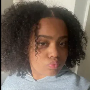 Baby-sitter jeune et débutante mais ayant une expérience 