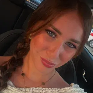 Baby sitter a Viareggio-zona Versilia 