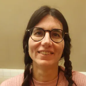Femme de ménage, de confiance 