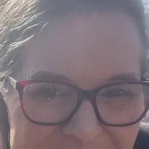 Femme de ménage très consciencieuse à Dabo